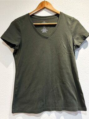 Classic V-Neck Short Sleeve Tee - Olive Green